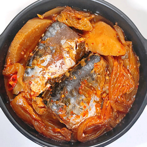 Stewed Mackerel with Aged Kimchi